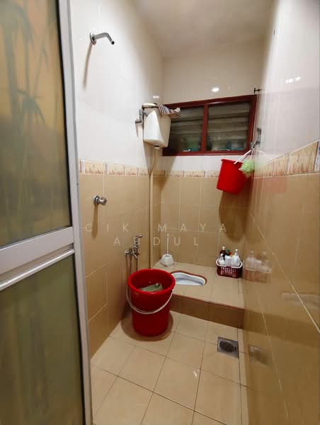 Rumah Teres 2 Tingkat untuk Dijual di Gombak (Selangor) - Cik Maya Abdul - Bathroom - PropertyGuru.com.my