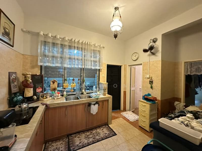 Rumah Berkembar untuk Dijual di Shah Alam (Selangor) - Alex Wong - Kitchen - PropertyGuru.com.my