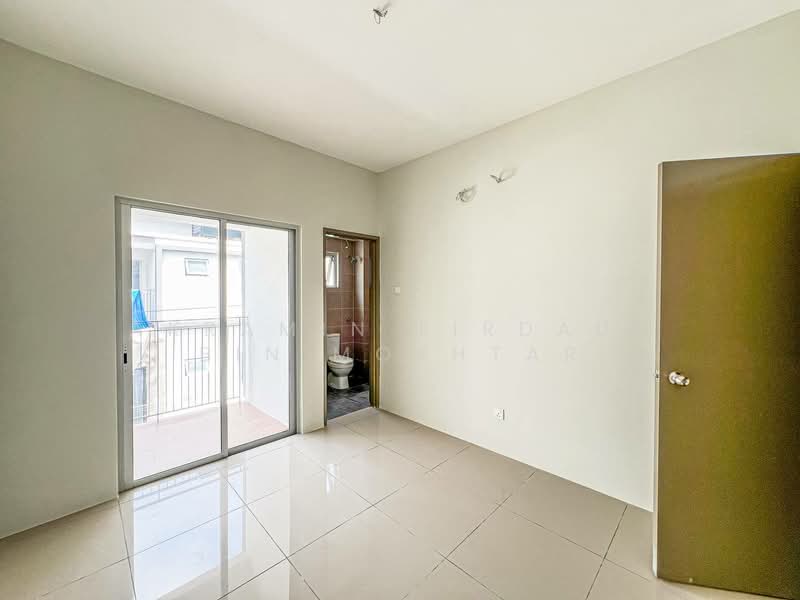 Terraced House for Sale in Kampung Selangor Dredging (Dengkil) - Akramin Firdaus Bin Mokhtar - PropertyGuru.com.my