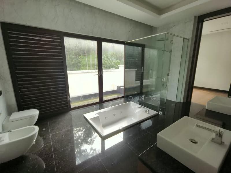 Rumah Banglo untuk Disewa di Bukit Tunku (Kenny Hills) (Kuala Lumpur) - May Leong - Bathroom - PropertyGuru.com.my