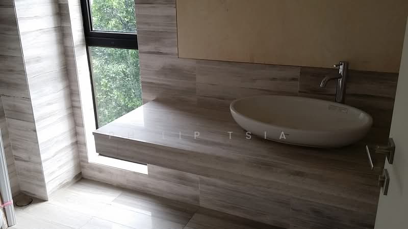 Bungalow for Rent in Pantai (Kuala Lumpur) - Philip Tsia - Bathroom - PropertyGuru.com.my