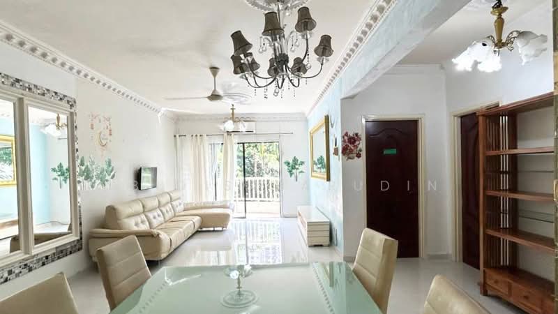 Condominium for Sale at Sri Putramas - Abid Sabarudin - Living Room - PropertyGuru.com.my
