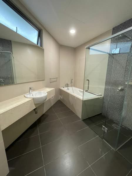 Rumah Banglo untuk Dijual di Petaling Jaya (Selangor) - Aaron Tang - Bathroom - PropertyGuru.com.my