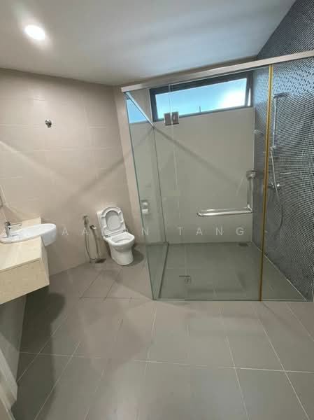 Rumah Banglo untuk Dijual di Petaling Jaya (Selangor) - Aaron Tang - Bathroom - PropertyGuru.com.my