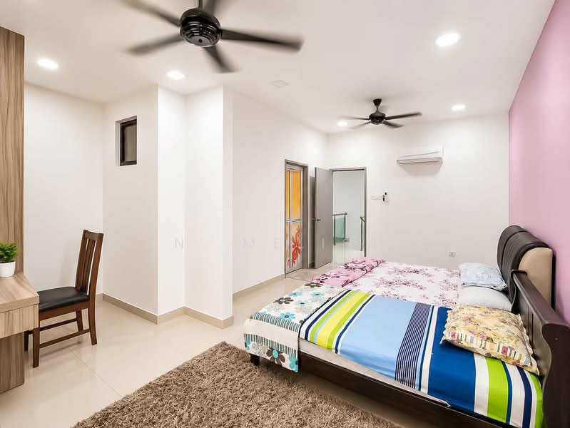 2-storey Terraced House for Sale in Pulai (Johor) - N. Melisa - Bedroom - PropertyGuru.com.my
