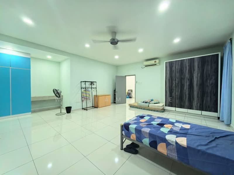 2-storey Terraced House for Rent in Mutiara Rini (Skudai) - William Loke - Bedroom - PropertyGuru.com.my