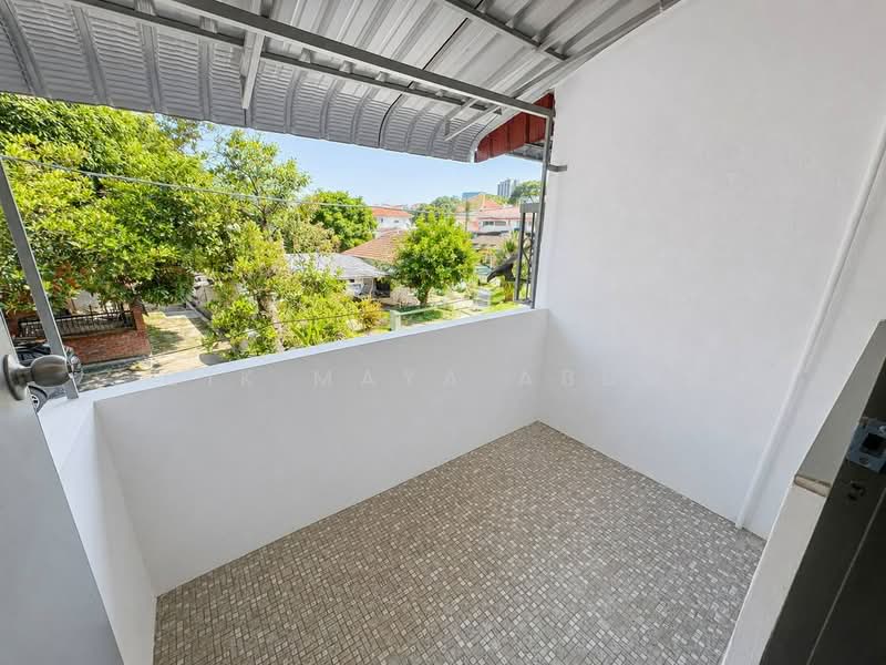 2-storey Terraced House for Sale in Taman Sri Rampai (Wangsa Maju) - Cik Maya Abdul - Balcony - PropertyGuru.com.my