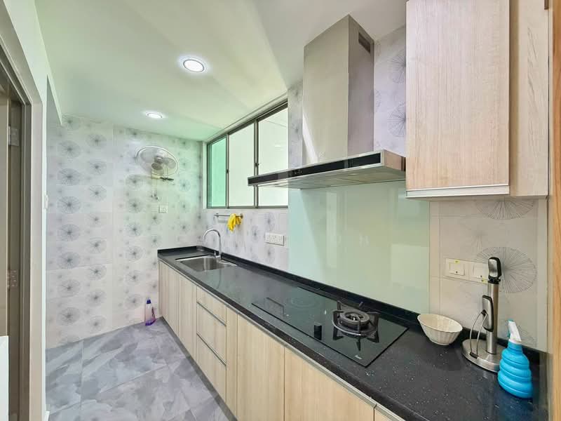 Kondominium untuk Dijual di All Seasons Park - Gary Goh - Kitchen - PropertyGuru.com.my