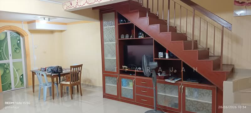 Rumah Teres 2-Tingkat untuk Dijual di Taman Koperasi Polis (Batu Caves) - Devan Tiarajah - Living Room - PropertyGuru.com.my