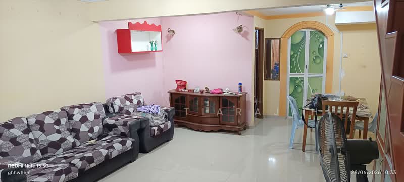 Rumah Teres 2-Tingkat untuk Dijual di Taman Koperasi Polis (Batu Caves) - Devan Tiarajah - Living Room - PropertyGuru.com.my