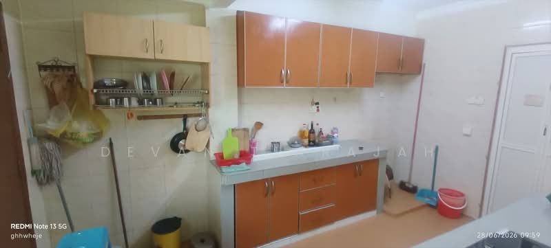 Rumah Teres 2-Tingkat untuk Dijual di Taman Koperasi Polis (Batu Caves) - Devan Tiarajah - Kitchen - PropertyGuru.com.my