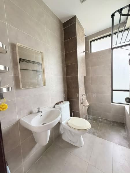 Semi-Detached House for Sale in Horizon Hills (Iskandar Puteri (Nusajaya)) - U Hon Kun - Bathroom - PropertyGuru.com.my