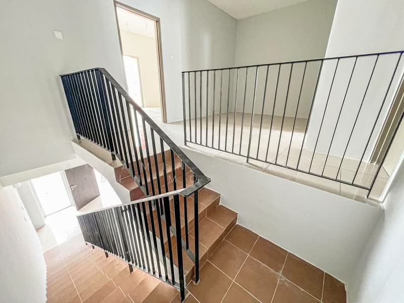 2-storey Terraced House for Sale in Kampung Selangor Dredging (Dengkil) - Akramin Firdaus Bin Mokhtar - PropertyGuru.com.my