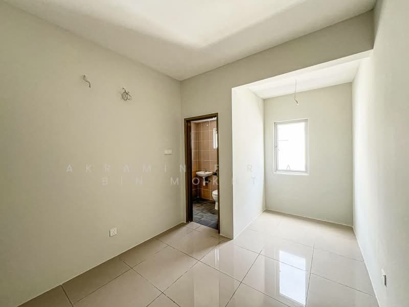 2-storey Terraced House for Sale in Kampung Selangor Dredging (Dengkil) - Akramin Firdaus Bin Mokhtar - PropertyGuru.com.my