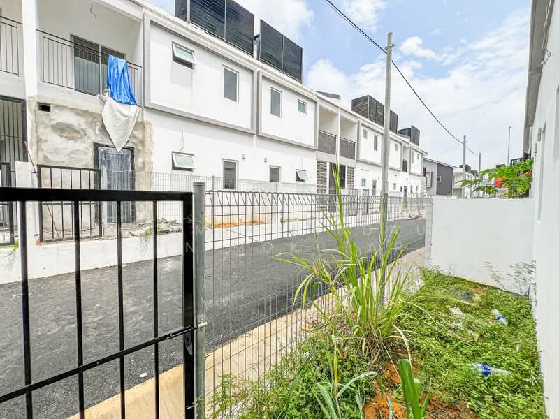 2-storey Terraced House for Sale in Kampung Selangor Dredging (Dengkil) - Akramin Firdaus Bin Mokhtar - PropertyGuru.com.my