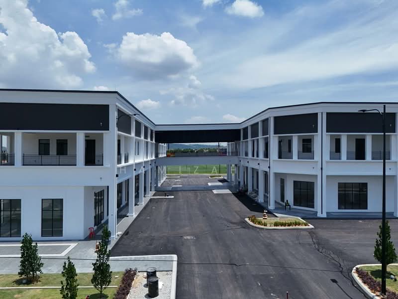 Shop / Office for Rent in Eco Grandeur (Puncak Alam) - Hamizah . - Exterior - PropertyGuru.com.my