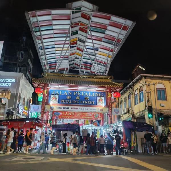 Shop for Rent in Golden Triangle (KL City Centre) - Kelly Liew - PropertyGuru.com.my