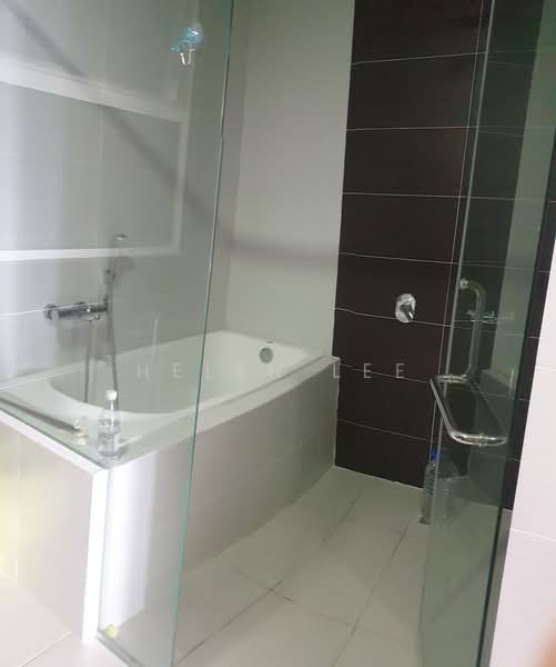 Service Residence for Sale at Encorp Marina - Helen Lee - Bathroom - PropertyGuru.com.my