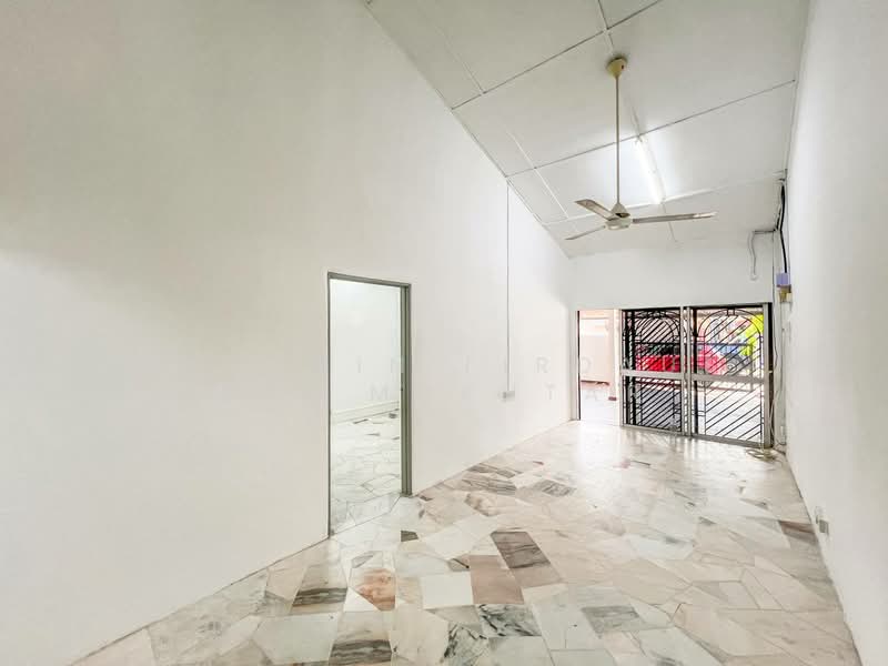 Rumah Teres 1 Tingkat untuk Dijual di Taman Pendamar Indah (Klang) - Akramin Firdaus Bin Mokhtar - PropertyGuru.com.my