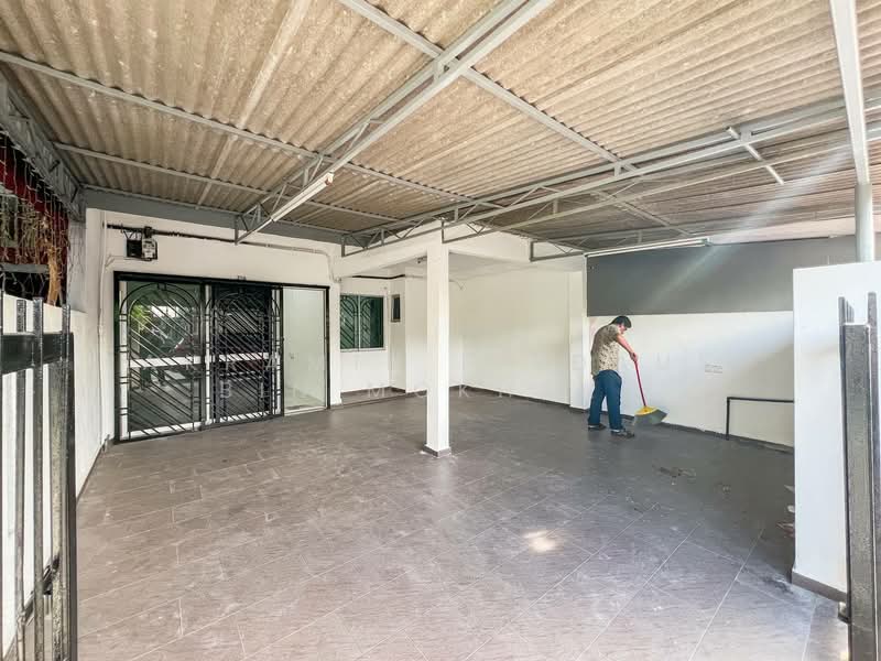 Rumah Teres 1 Tingkat untuk Dijual di Taman Pendamar Indah (Klang) - Akramin Firdaus Bin Mokhtar - PropertyGuru.com.my
