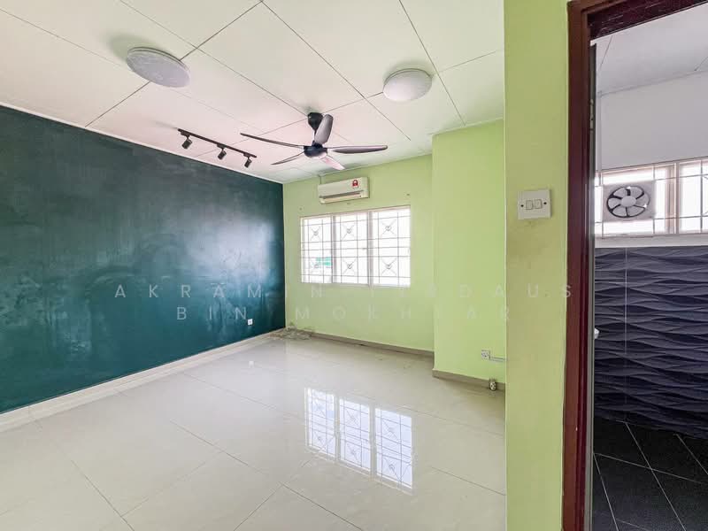 2-storey Terraced House for Sale in Bandar Tasik Kesuma (Beranang) - Akramin Firdaus Bin Mokhtar - PropertyGuru.com.my