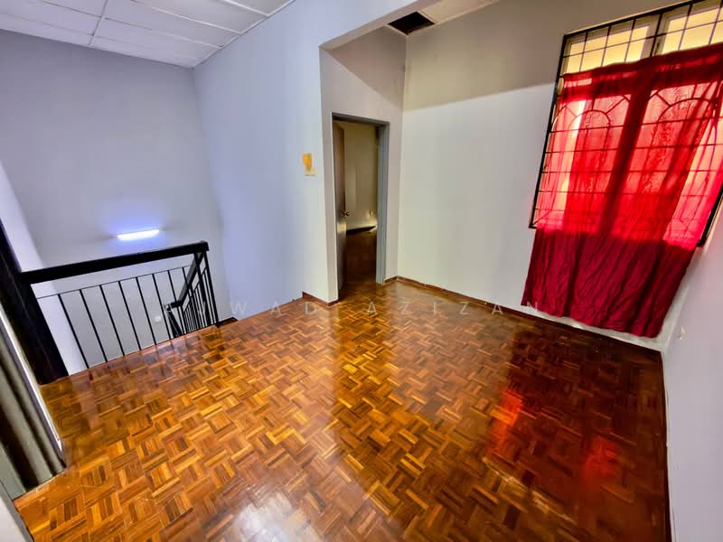 2-storey Terraced House for Sale in Bandar Baru Salak Tinggi (Sepang) - Ajwad Azizan - PropertyGuru.com.my