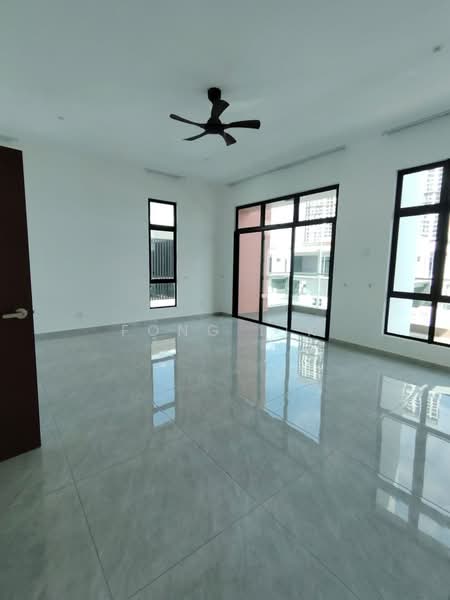 Link Bungalow for Sale in Taman Daya (Johor Bahru) - Fong Lik - Living Room - PropertyGuru.com.my