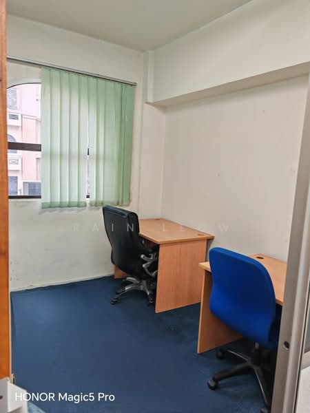 Office for Rent in Cheras Business Centre (Kuala Lumpur) - Rain Leow - Study - PropertyGuru.com.my