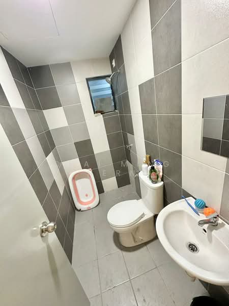 Service Residence for Rent at Residensi Mutiara Kajang 2 - Chai Ming Hern - Bathroom - PropertyGuru.com.my