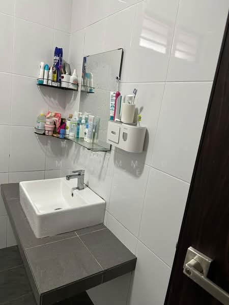 Rumah Teres 2 Tingkat untuk Disewa di Kota Bayuemas (Klang) - Muhammad Taufeeq - Bathroom - PropertyGuru.com.my