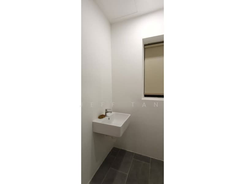 Condominium for Rent at Piccadilly - Jeff Tan - Bathroom - PropertyGuru.com.my