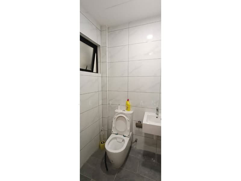 Condominium for Rent at Piccadilly - Jeff Tan - Bathroom - PropertyGuru.com.my