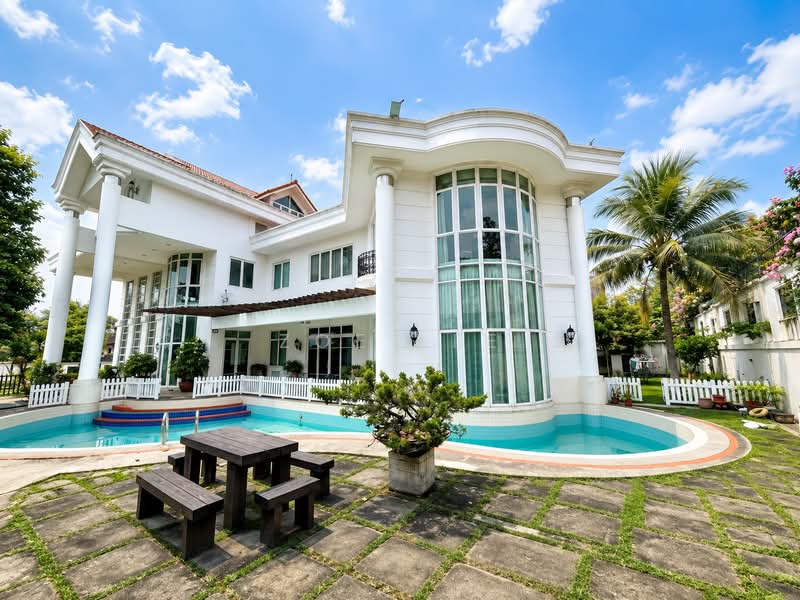 Rumah Banglo untuk Dijual di Taman Stulang Laut (Johor Bahru) - Zoe Lee - PropertyGuru.com.my