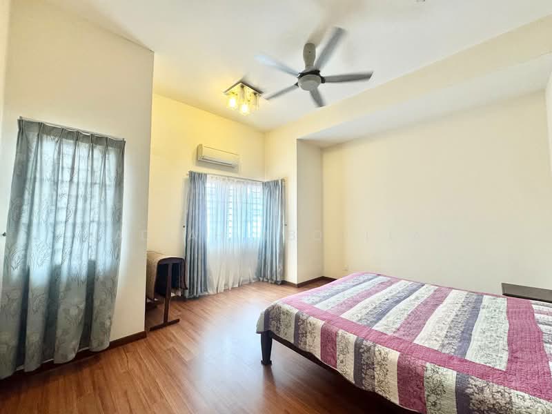 Rumah Teres 2 Tingkat untuk Dijual di Seksyen U9 (Shah Alam) - Nadiah Abdullah - Bedroom - PropertyGuru.com.my