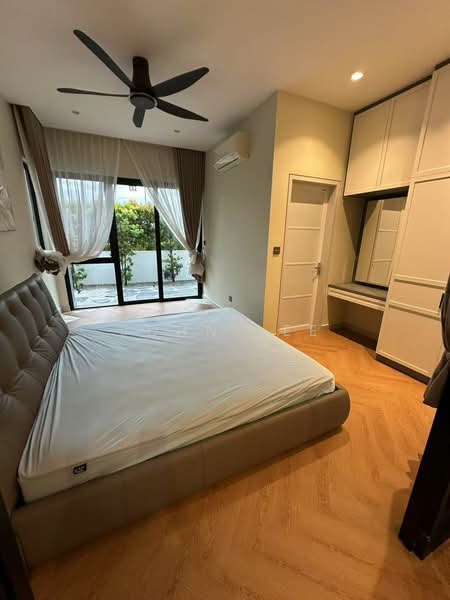 Rumah Berkembar untuk Dijual di Kota Kemuning (Shah Alam) - John Lee - Bedroom - PropertyGuru.com.my