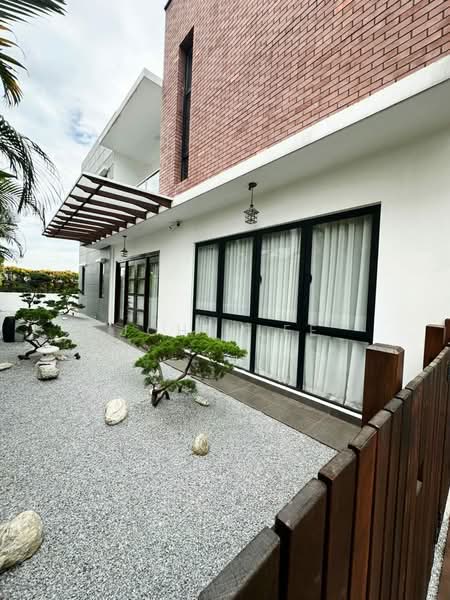 Rumah Berkembar untuk Dijual di Kota Kemuning (Shah Alam) - John Lee - Exterior - PropertyGuru.com.my