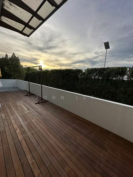 Rumah Berkembar untuk Dijual di Kota Kemuning (Shah Alam) - John Lee - Balcony - PropertyGuru.com.my