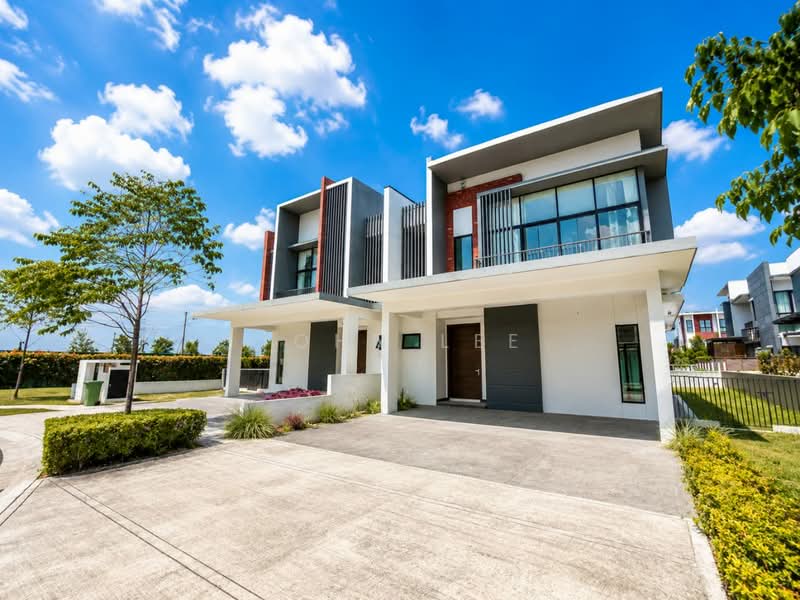 Rumah Berkembar untuk Dijual di Kota Kemuning (Shah Alam) - John Lee - Exterior - PropertyGuru.com.my