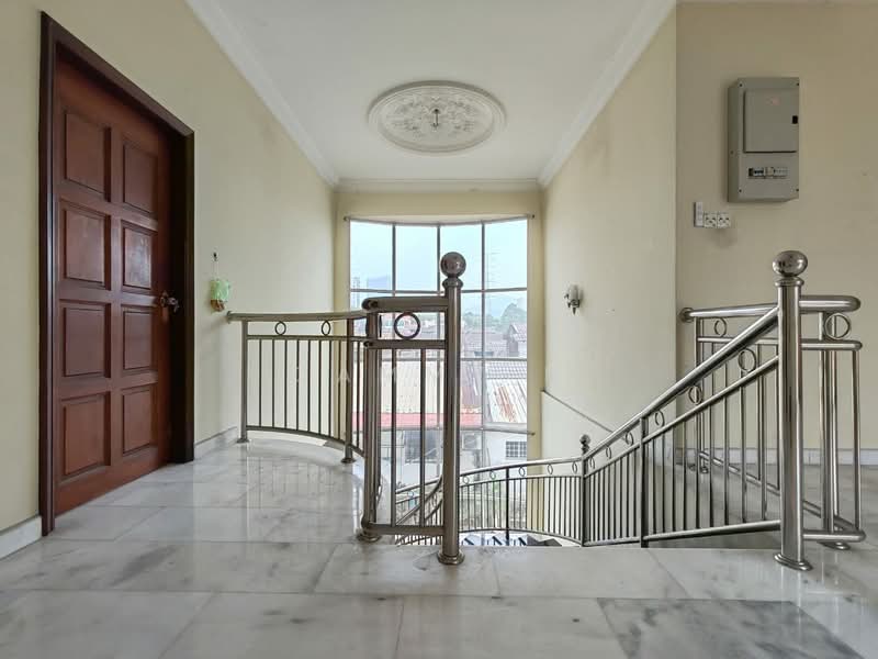 Bungalow for Rent in Batu Caves (Selangor) - Cammy N - PropertyGuru.com.my
