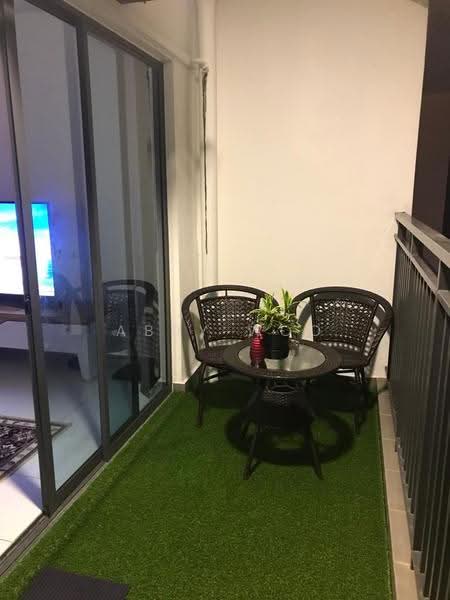 Kediaman Servis untuk Disewa di Metia Residence - Abby Woo - Balcony - PropertyGuru.com.my