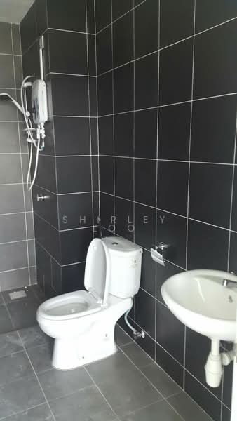 Service Residence for Sale at The Zizz @ Damansara North - Shirley Loo - Bathroom - PropertyGuru.com.my