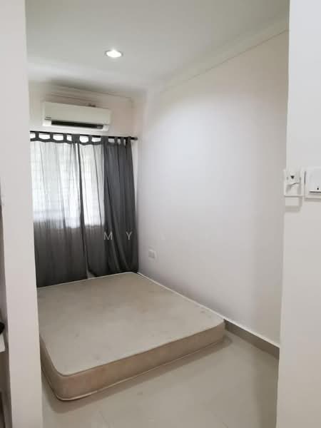 Rumah Berkembar untuk Dijual di Taman Selayang Mutiara (Selayang) - MY Loh - Bedroom - PropertyGuru.com.my