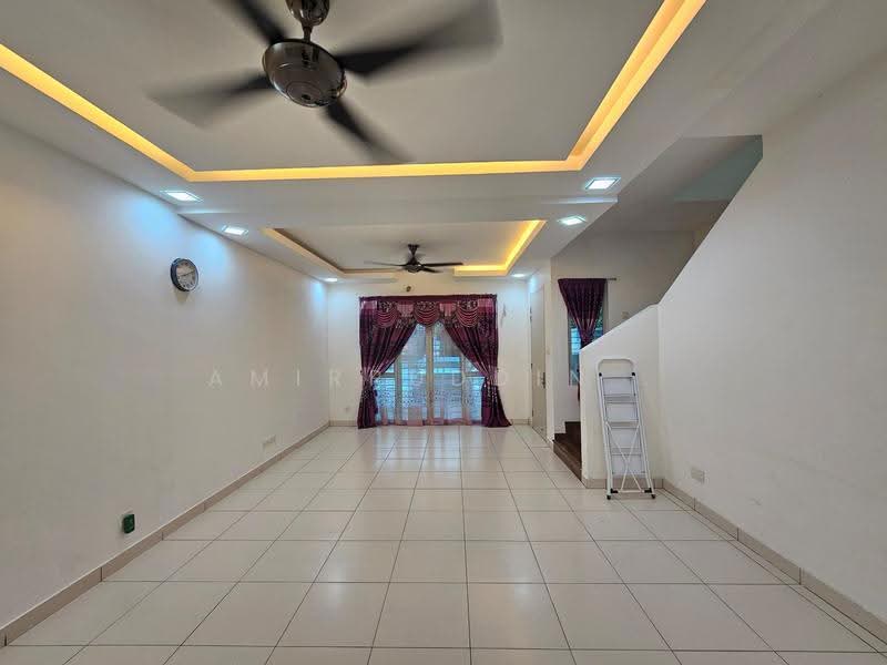 2-storey Terraced House for Sale in Presint 11 (Putrajaya) - Amirruddin . - Living Room - PropertyGuru.com.my