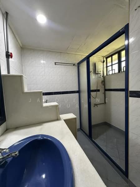Rumah Berkembar untuk Disewa di SS14 (Subang Jaya) - Jacqueline Chuah - Bathroom - PropertyGuru.com.my