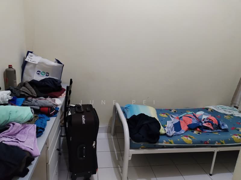 2-storey Terraced House for Sale in TAMAN PUCHONG UTAMA (Puchong) - June Pei - Bedroom - PropertyGuru.com.my