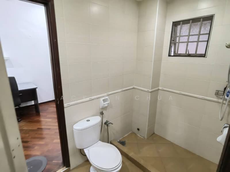 2-storey Terraced House for Rent in Usj 1 (Subang Jaya) - Jackson Chua - Bathroom - PropertyGuru.com.my