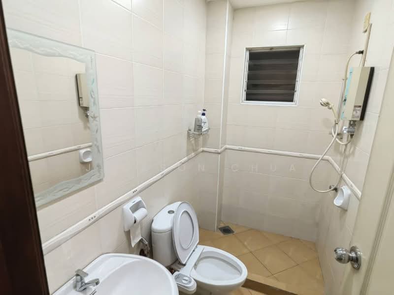2-storey Terraced House for Rent in Usj 1 (Subang Jaya) - Jackson Chua - Bathroom - PropertyGuru.com.my