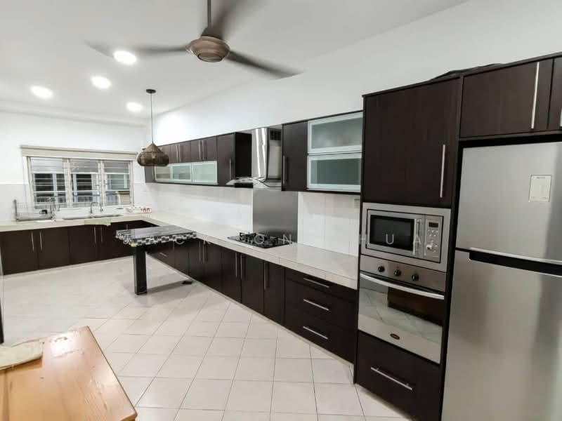 2-storey Terraced House for Rent in Usj 1 (Subang Jaya) - Jackson Chua - Kitchen - PropertyGuru.com.my