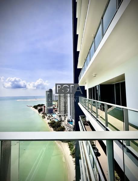 Kondominium untuk Dijual di Springtide Residences - KK Kwok - Balcony - PropertyGuru.com.my
