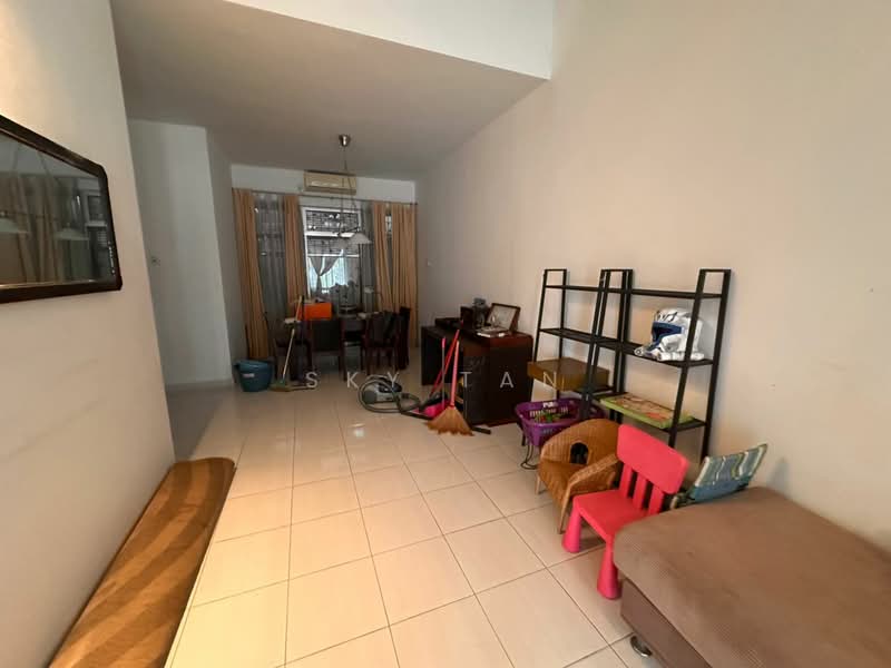 2-storey Terraced House for Sale in Setia Tropika (Johor Bahru) - Sky Tan - Living Room - PropertyGuru.com.my